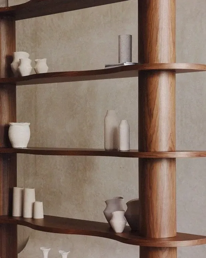 Collection Rangements — bibliothèque Soho en placage noyer