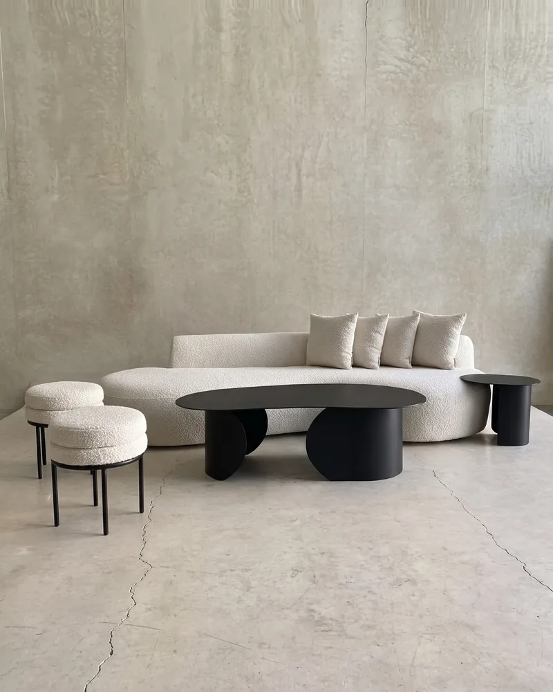 TABOURET LUNA — assises en tissu bouclé, mobilier fait main à Marrakech