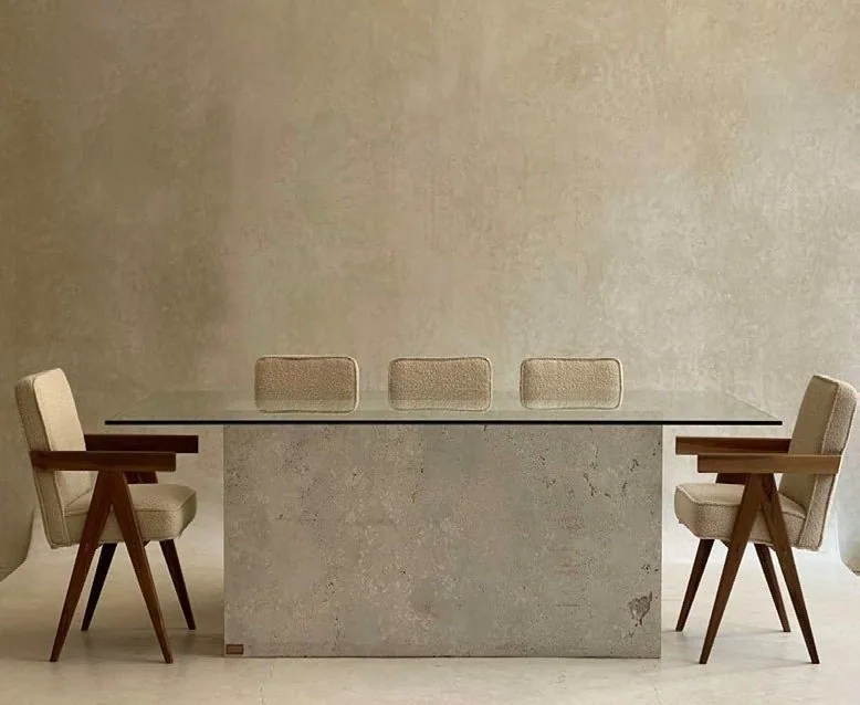 TABLE AIDA — Tables
