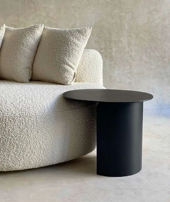 TABLE NIVINE (2) — Tables